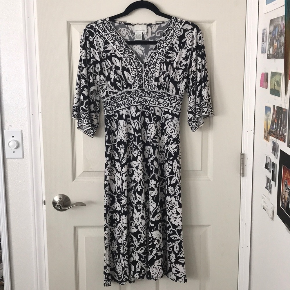 Classy Black and White Floral Dress